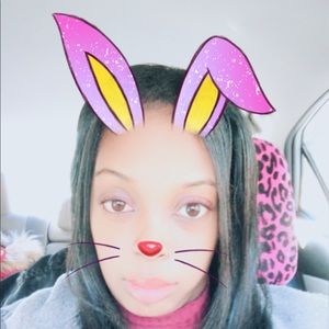 Meet your Posher, Clarissa